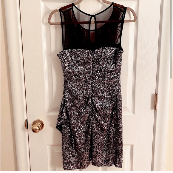 SALE🖤 Scarlett Sparkling Party Dress - Picture 2 of 5